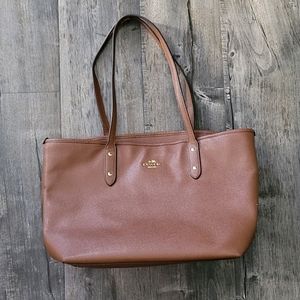 Coach Tote | Brown